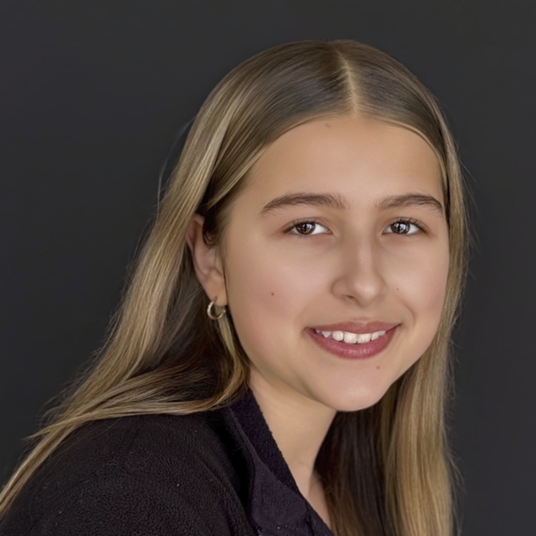 Isabelle Brownell head shot