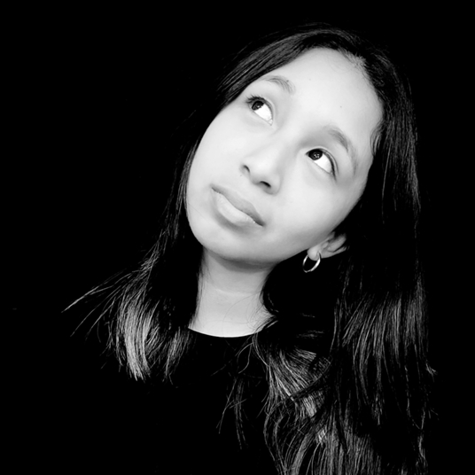 Lindsey Lopez head shot