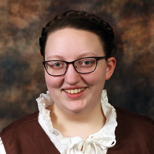 Magdalena Himmelwright head shot