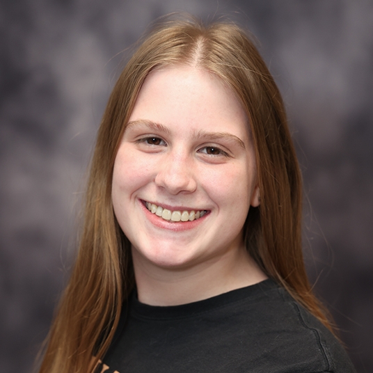 Leah Knappenberger head shot
