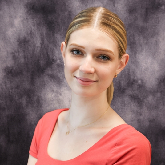Freyja Marks head shot