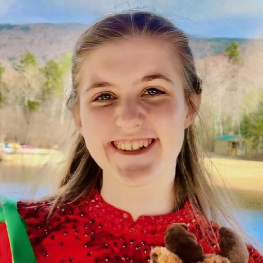 Savannah Schaeffer head shot