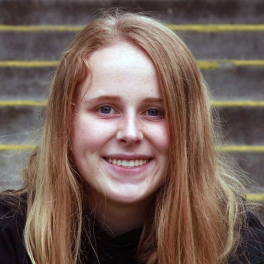 Lauren Donatoni head shot