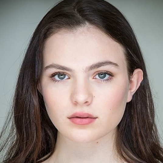 Chiara Aurelia head shot