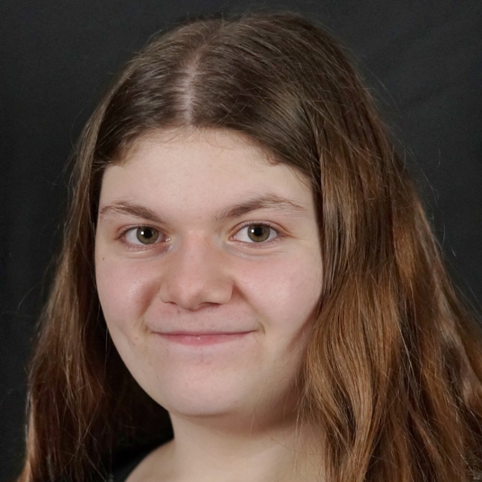 Anna Blasy head shot