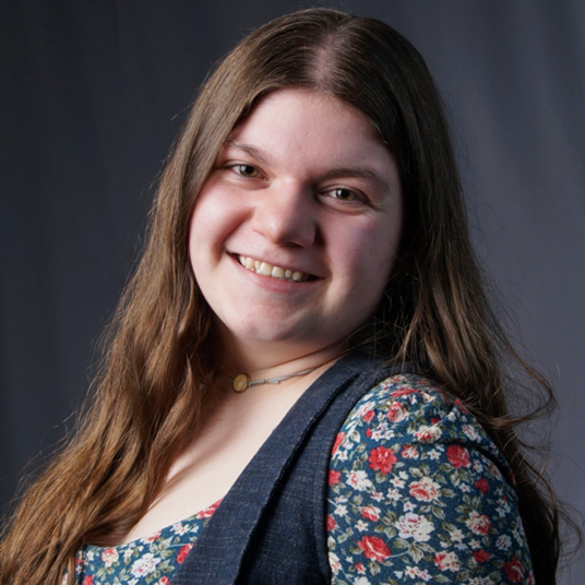 Anna Blasy* head shot