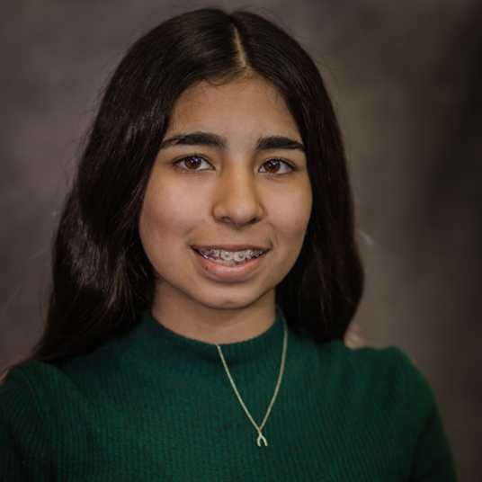 Sana Anand (8th grade) - Who/Hunter head shot