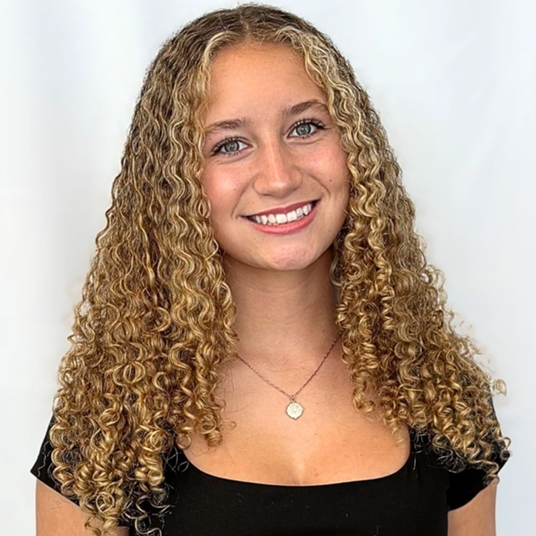 Leiana Reynolds head shot