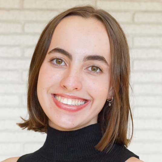 Megan Seeds head shot