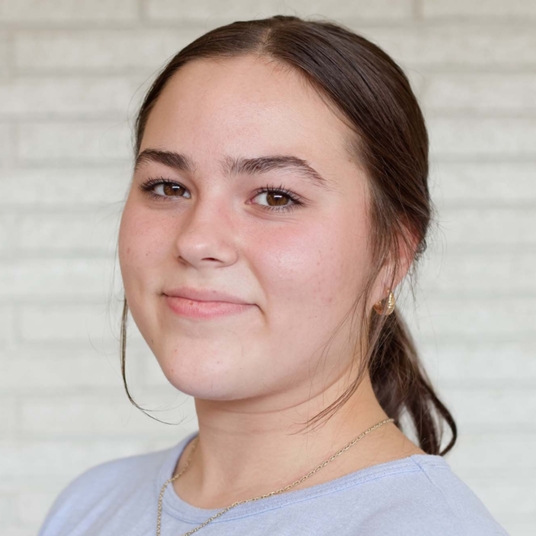 Emma Tysinger head shot