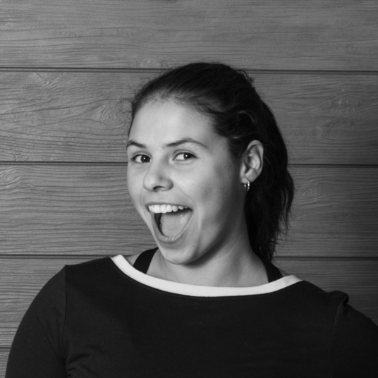 Aurelia Zylstra head shot