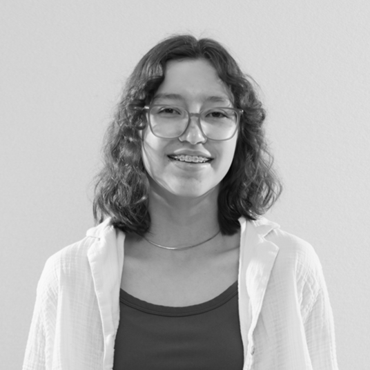 Zoe Drabek head shot