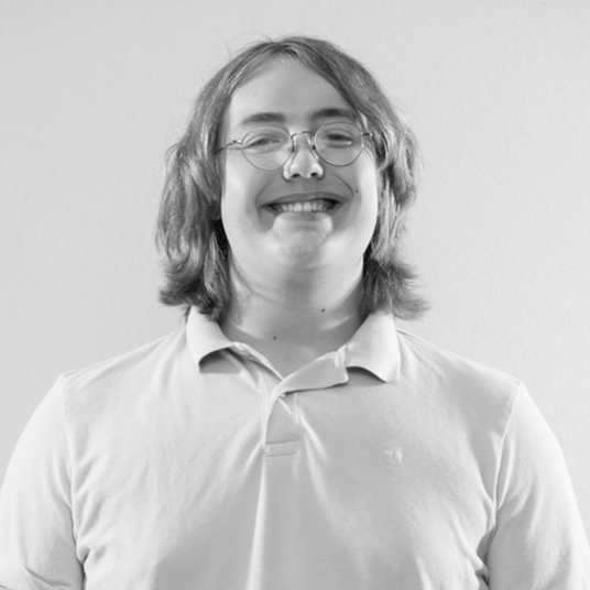 Alex Demuth head shot