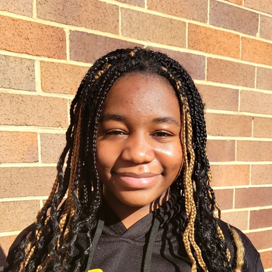 Malaysha Bentley head shot