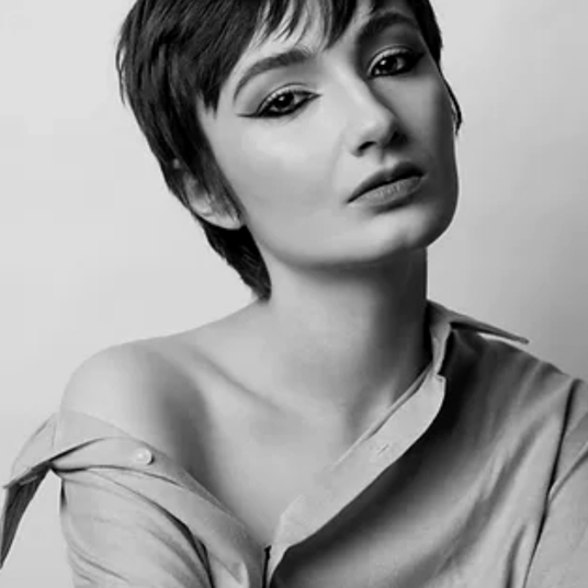 Piper J. Distel head shot