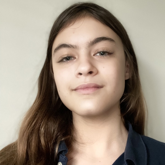 Annie Hayer head shot