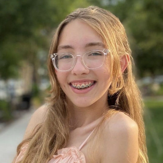 Charlotte Harter head shot