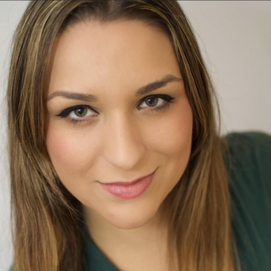 Erika Bahr head shot