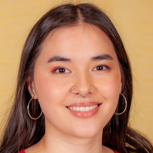Annabel Tew head shot