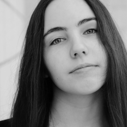 Ava Thompson head shot