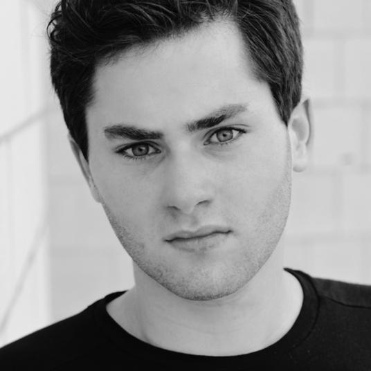 Max Schneider head shot