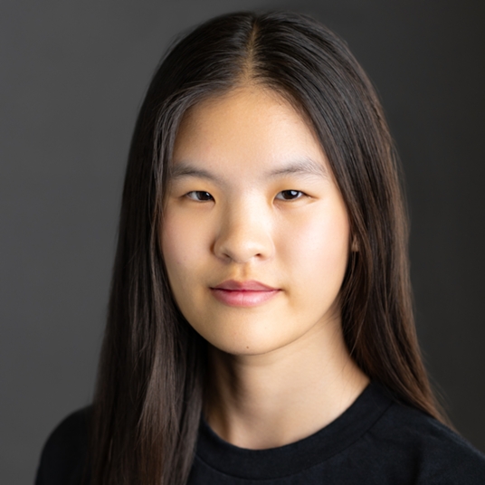 Evolet Shueh head shot