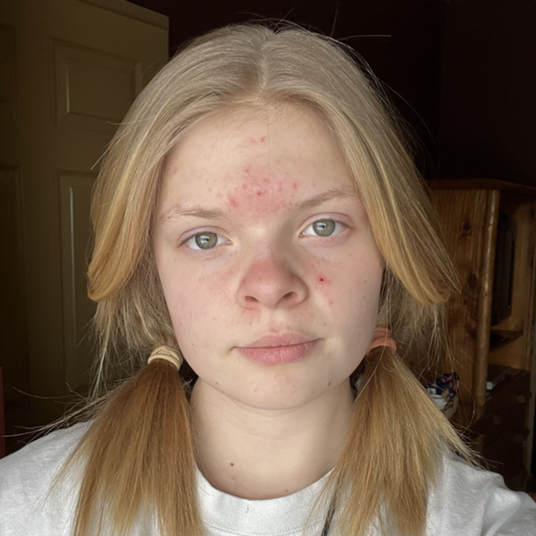 Olivia Enyart head shot