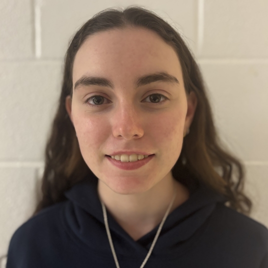 Lily Berkery head shot