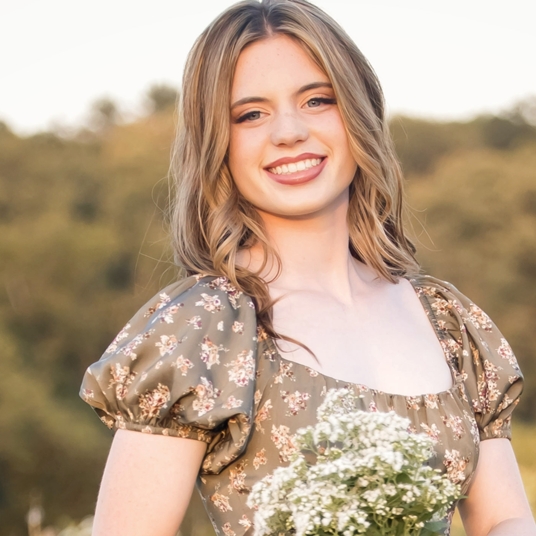Anna Dusch head shot
