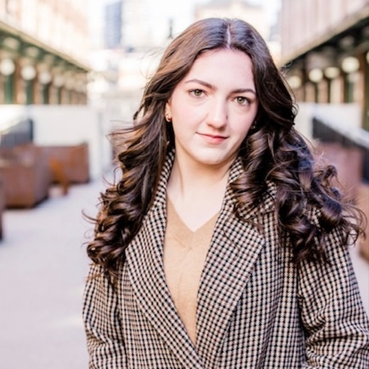 Bella Soderstrom head shot