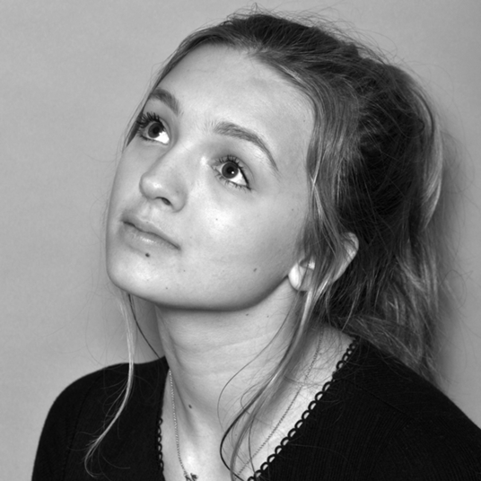 Sophie Spangler head shot