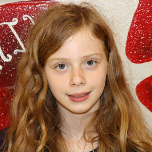 Madelynn Cryer head shot