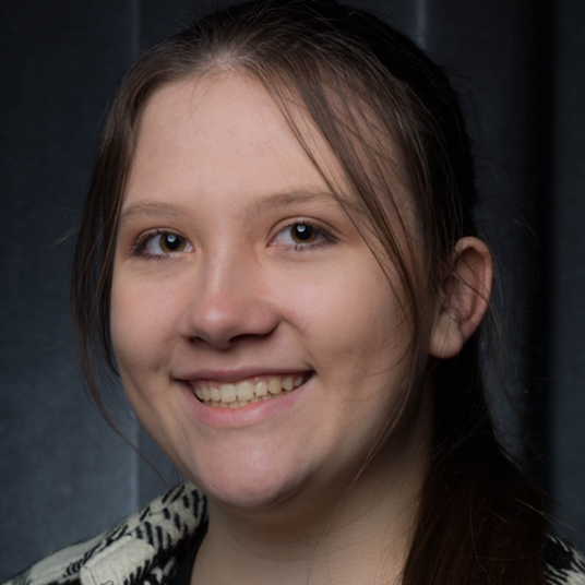 Madison Anysz head shot