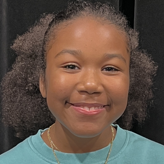Asali Smith head shot