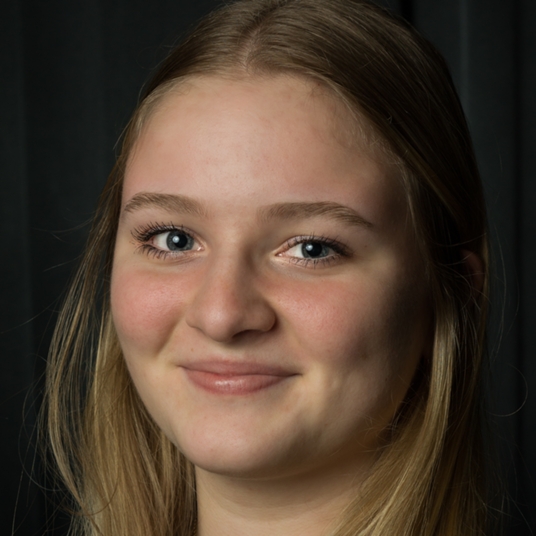 Emily Capell head shot