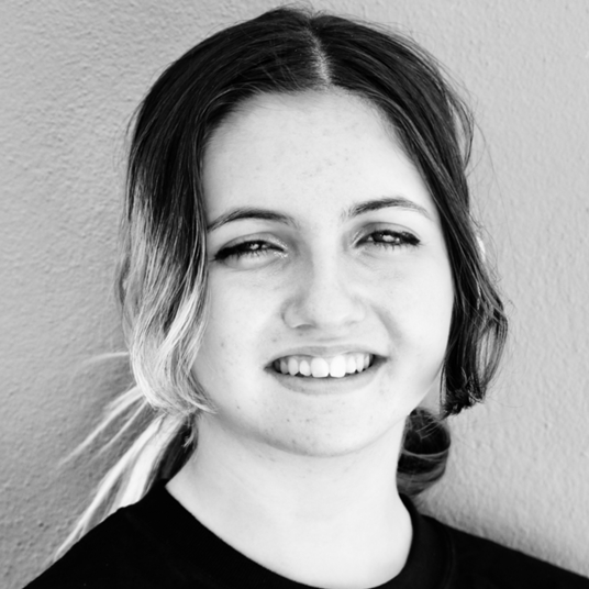 Chloe Rose Freiman head shot