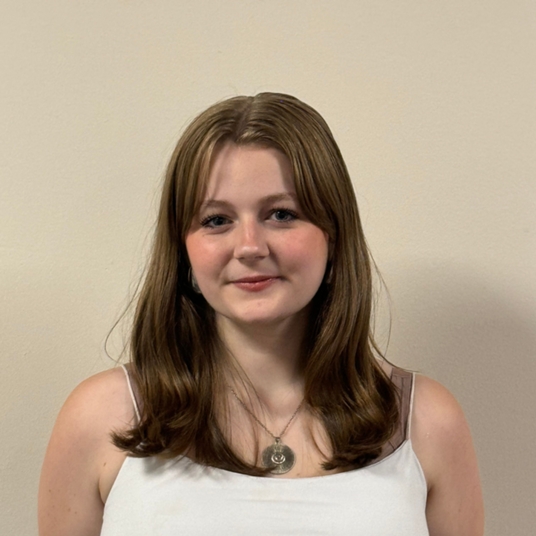 Juno Guhl head shot