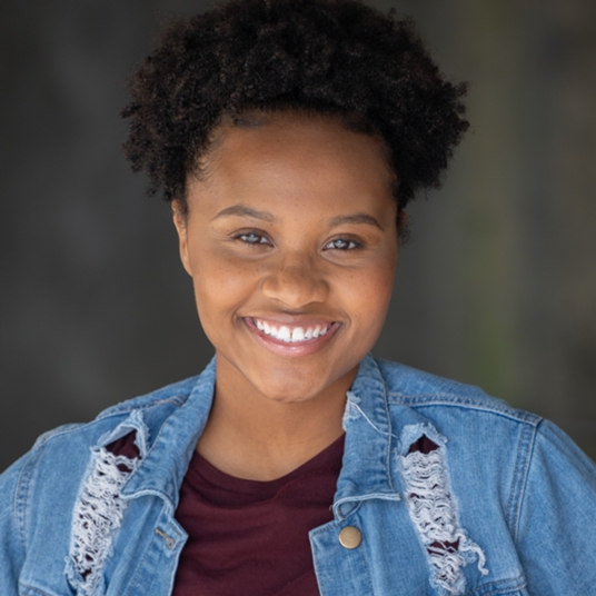 Caylyn Kelly head shot