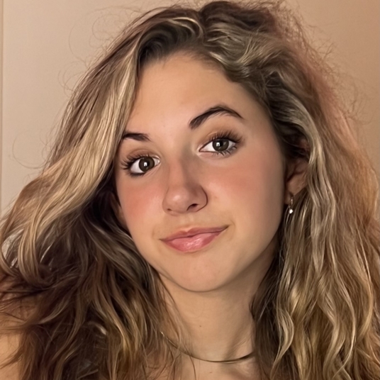 Meredith Binney head shot