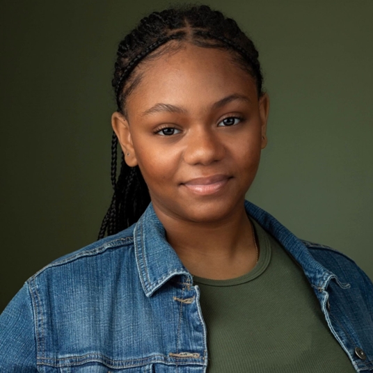 Ailee Hawthorne head shot