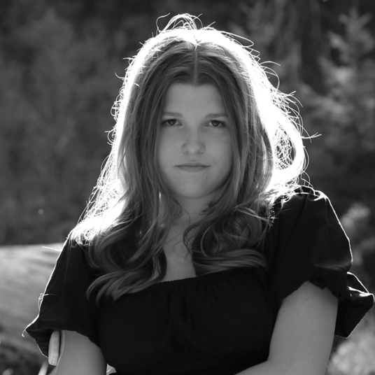 Anne McCook* head shot
