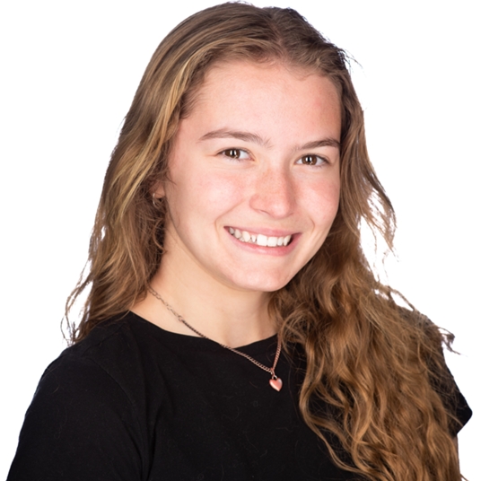 Kathryn Brandenburg ('23) head shot