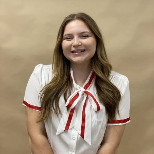 Allie Bernett head shot