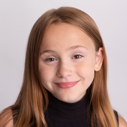 Cailin Hutchins head shot