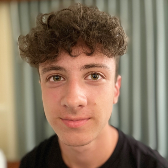Connor Knecht head shot