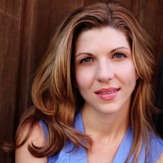 Emma Mason head shot