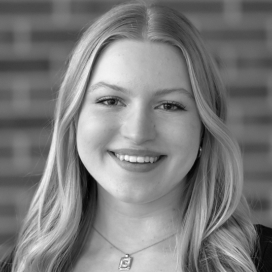 Caitlyn Costello head shot