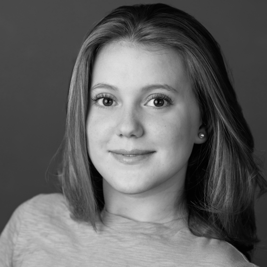 Libby Schmitt head shot