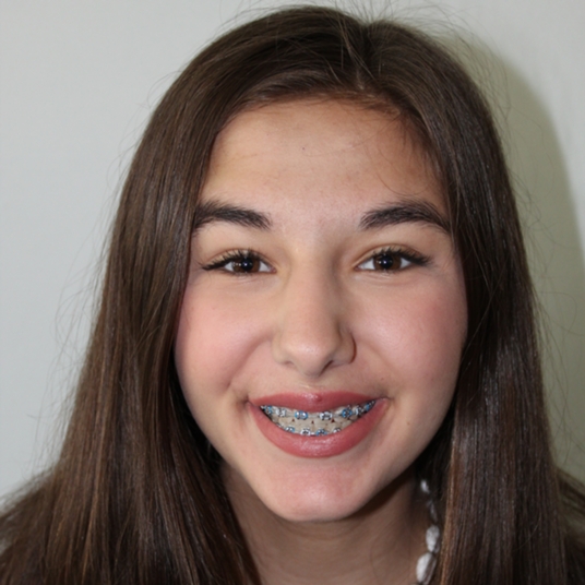 Isabella Maza head shot