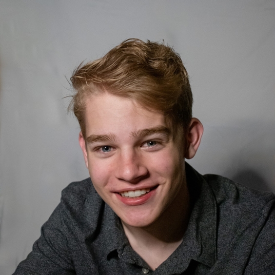 *Cade Snarr head shot